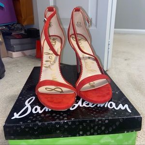SAM EDELMAN ‘ARIELLA’ RED SUEDE SANDAL HEEL